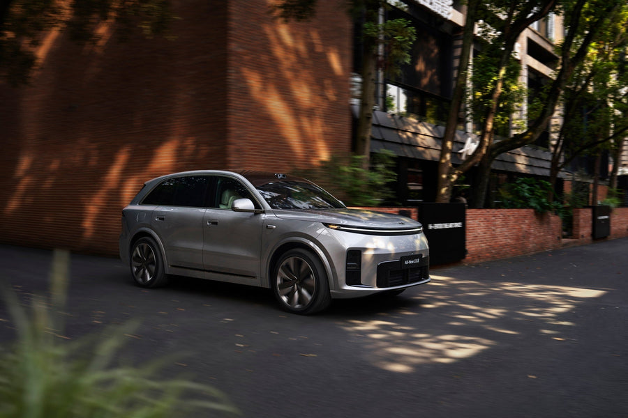 Li Auto L8 — SUV available in the UAE