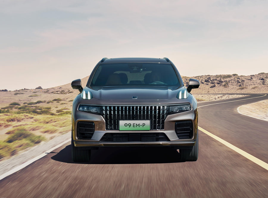Lynk & Co 09 EM-P — SUV available in the UAE