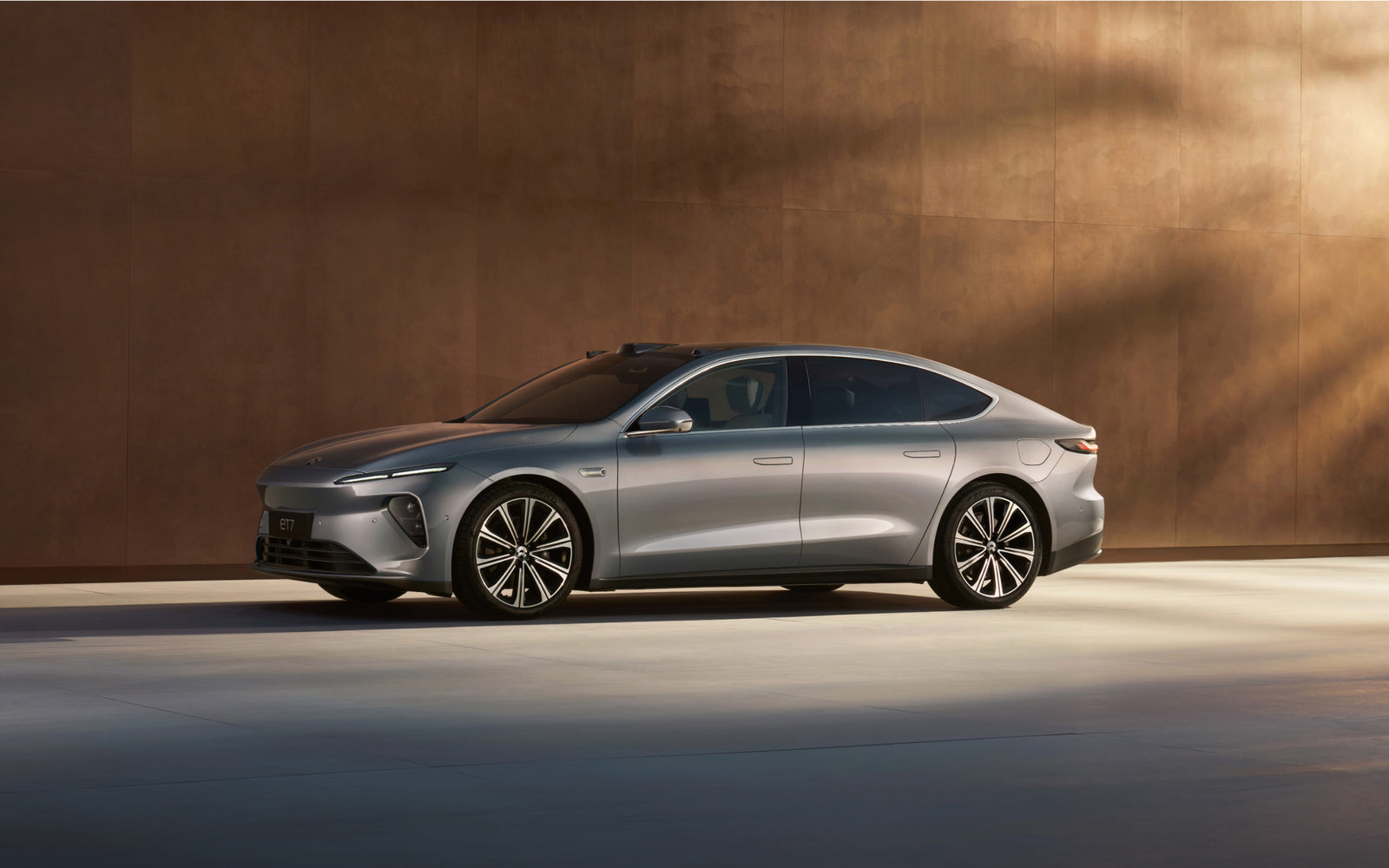 NIO ET7 exterior official image