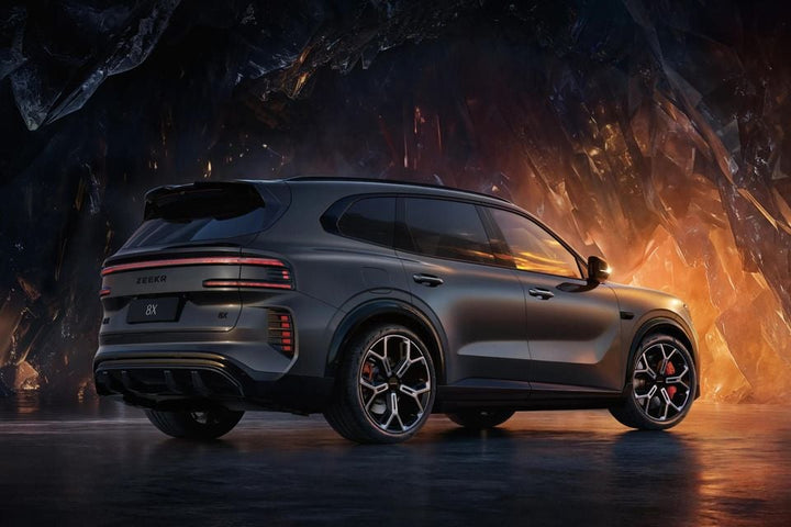 Zeekr 8X Dawn exterior front three-quarter
