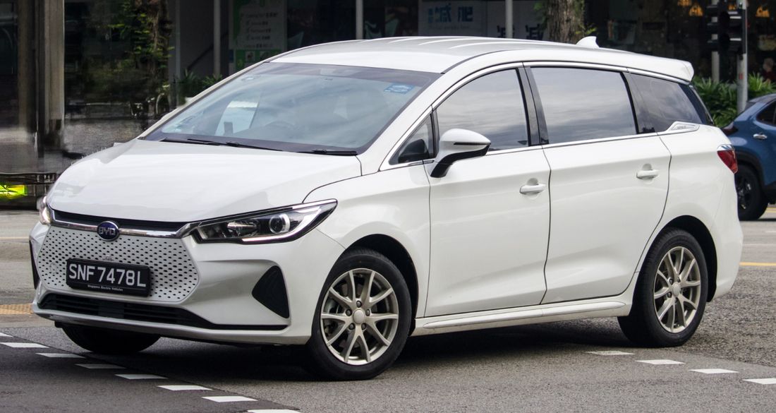 BYD e6